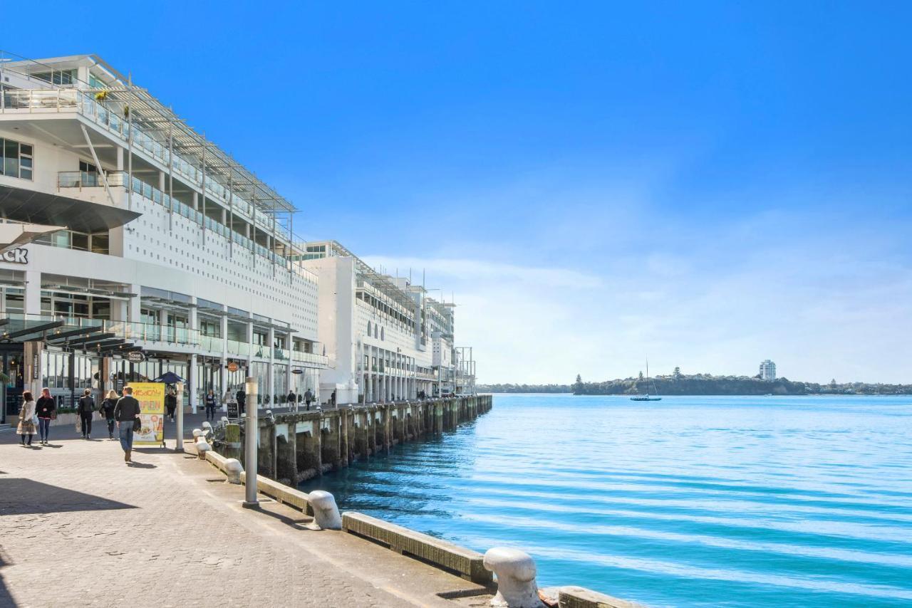 Princes Wharf Boutique Apartments Окленд Экстерьер фото